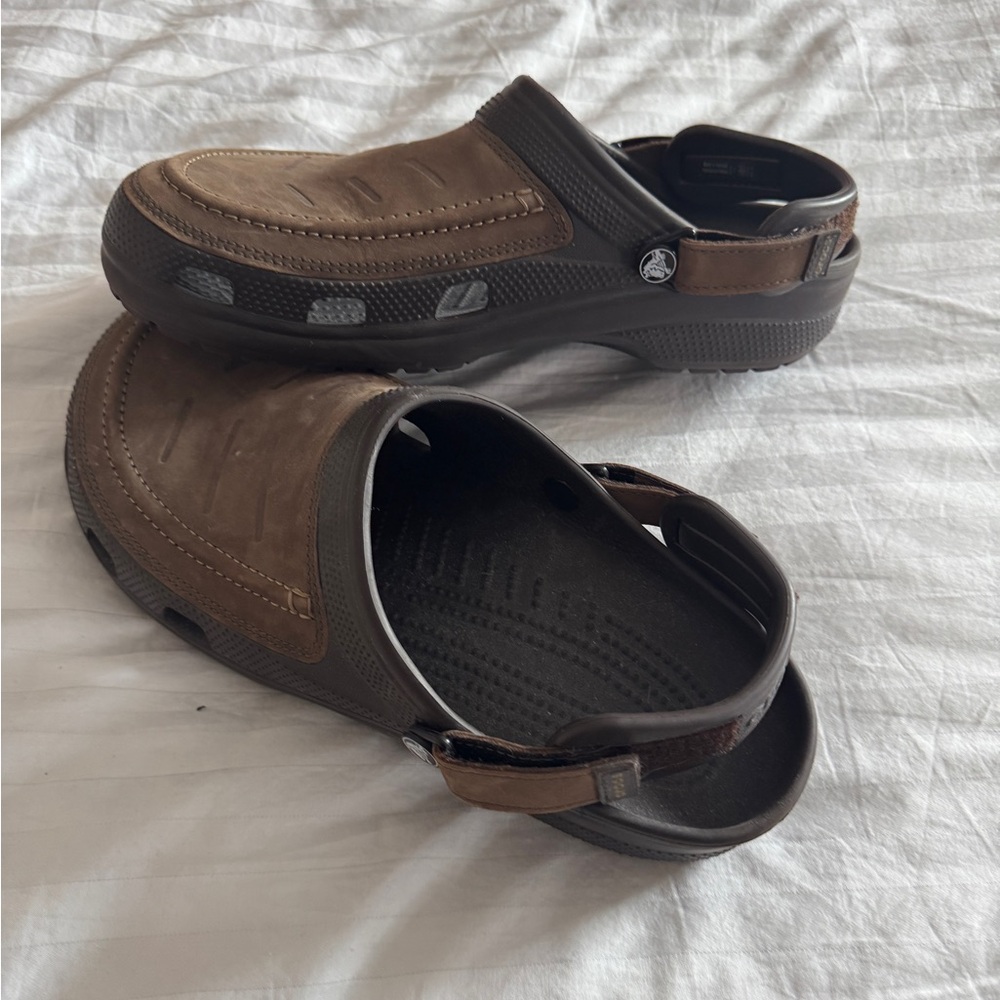Like New! Mens Crocs Size 13